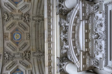 Berliner Dom Innenaufnahme © XtravaganT
