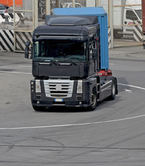 black truck