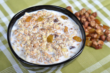 muesli with milk and breakfastnuts