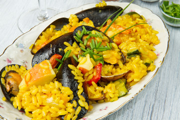 paella di pesce