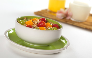 Fruit Salad with Puffed Wheat Cereal