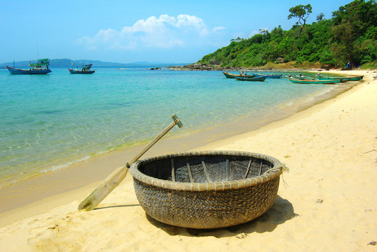 Picturesque sea landscape with tribal boat