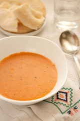 Lentil cream soup