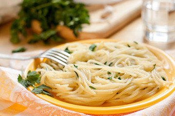 Pasta with parsely and garlic
