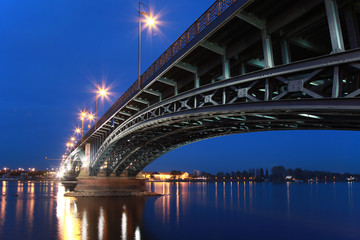 Theodor-Heuss-Brücke in Mainz