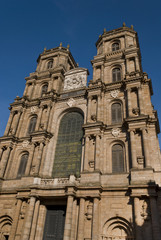 Fototapeta na wymiar Saint-Pierre Cathedral Rennes
