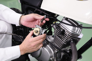 バイクのキャブレター整備
