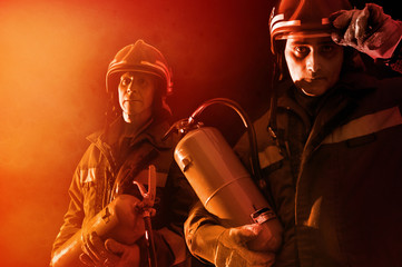 Naklejka premium Firemen