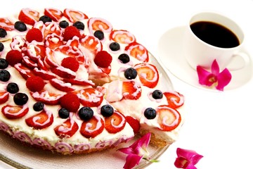 Kaffee und selbstgemachte Torte