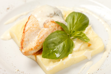 chicken fillet with potatoes