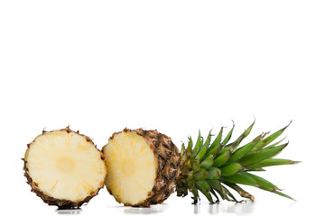 Fototapeta na wymiar Halved pineapple