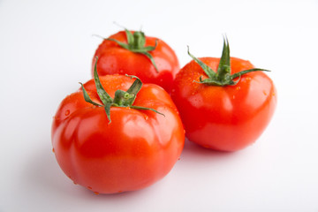 Drei Tomaten