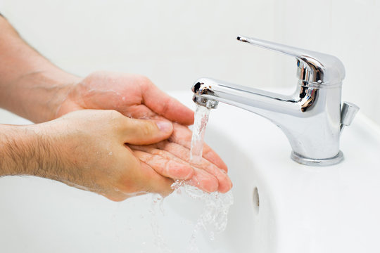 washing hands 002