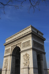 Fototapeta na wymiar Monument de Paris - Arc de Triomphe