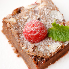 chocolate cake with raspberry