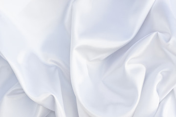 satin blanc