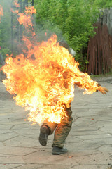 Горящий человек. Трюк каскадёра.