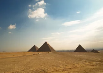 Photo sur Plexiglas Anti-reflet Egypte Pyramides de Gizeh en Egypte