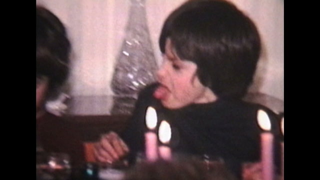 Making Faces (1974 Vintage 8mm film)