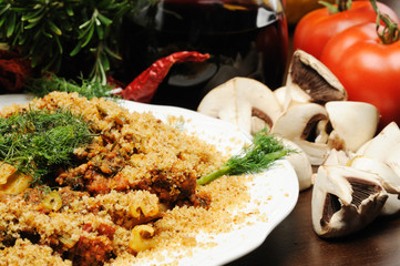caserecce con sugo di salsiccia