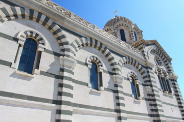 Fototapeta na wymiar Notre-Dame de la Garde basilica in Marseille, France