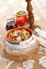 TORTELLINI AL PESTO E POMODORO 5