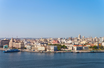 Fototapeta na wymiar Panoramiczny widok Old Havana