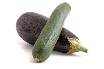 auberginen und zucchino