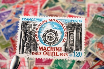 timbres - Exposition Mondiale de la Machine Outil - Paris 1975 - 1,20 francs - philatélie France