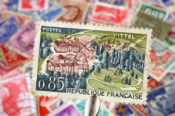 timbres - Vittel - 0,85 francs - philatélie France