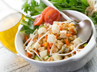 salad with tofu and vegetables-insalata di tofu e vegetali