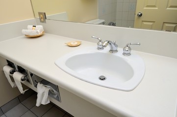 White luxurious sink