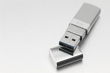 USB flash drive