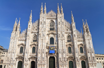 Fototapeta na wymiar Milan katedra - Duomo di Milano