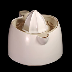 Juice extractor for a citrus