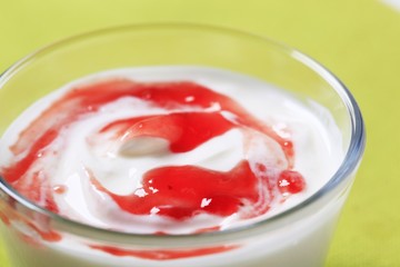 Yogurt and jelly