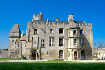 Fototapeta na wymiar HDR du château de Creully