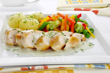 Chicken breast with vegetables and sauce