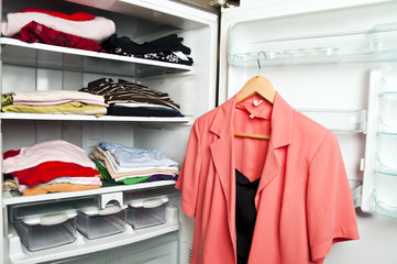 Refrigerator