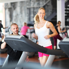 Im Fitnessclub