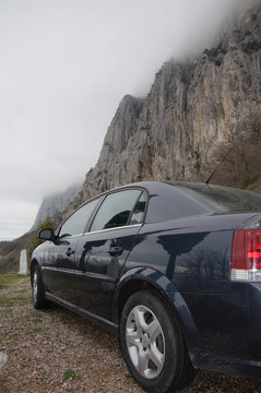 По горной дороге