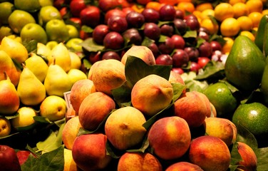 Fresh fruit market