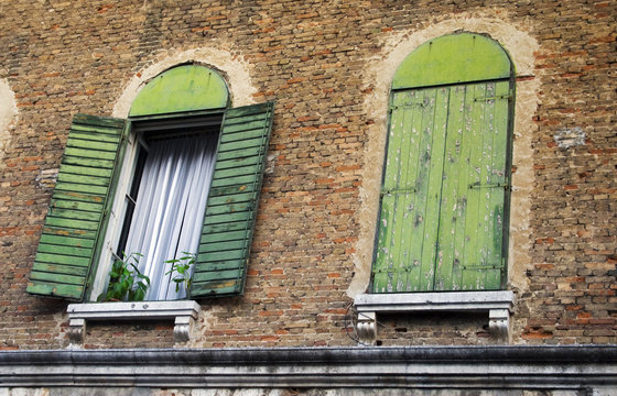Architektura chorwackiego miasta Split. Zabytkowa zabudowa.