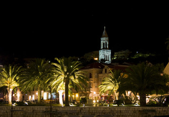 Nocna fotografia na wyspie Hvar. Architektura Chorwacji.