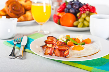Breakfast table