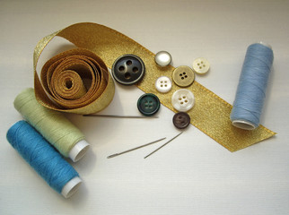 Horizontal composition with buttons and bobbins