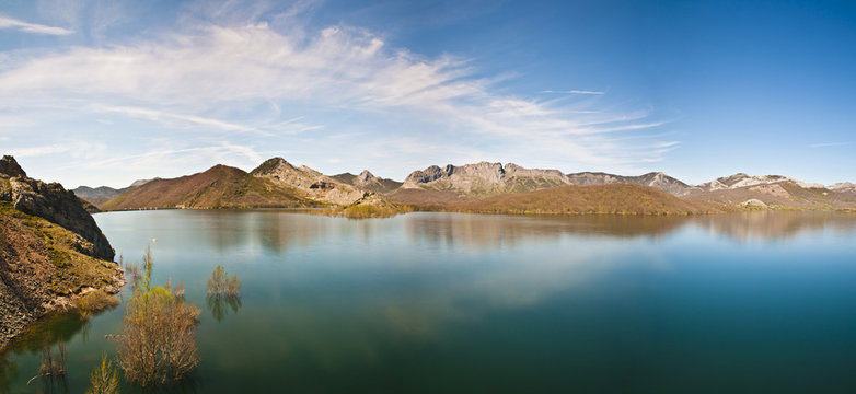 Embalse de Porma