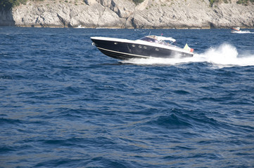 Fototapeta premium Amalfi Coast between Amalfi and Sorrento and Capri, Italy