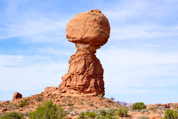 Balanced Rock, Arches National Park, Utah, USA