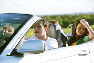 friends trip in cabriolet